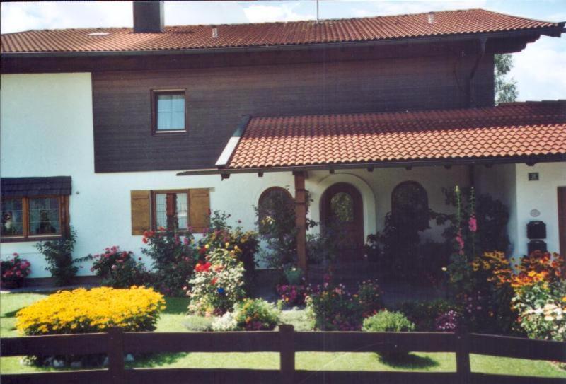 Ferienwohnungen Edmeier Bernau am Chiemsee Exterior foto